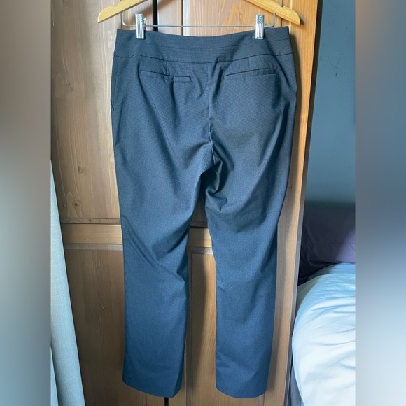 Ann Taylor trousers Size 6P - Picture 2 of 4